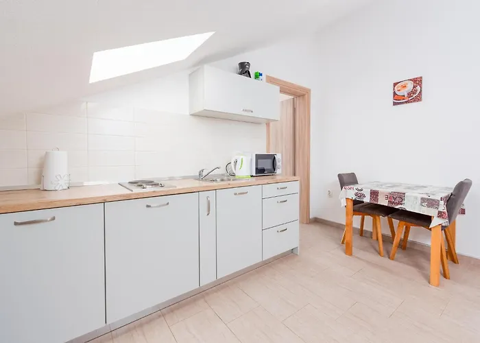 Front In Апартаменты Krusevo (Zadar)